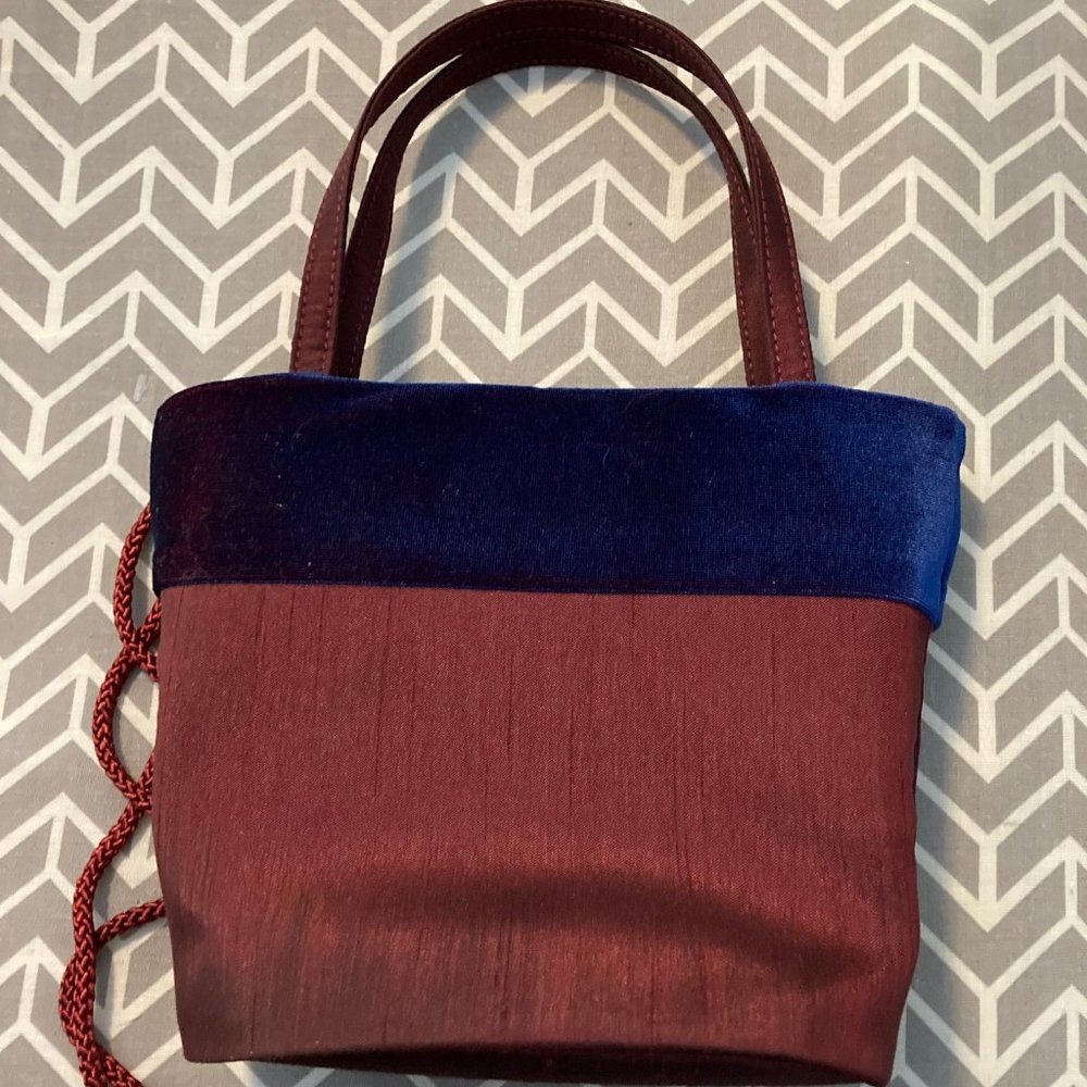 Flower purse - Picture 2 of 8